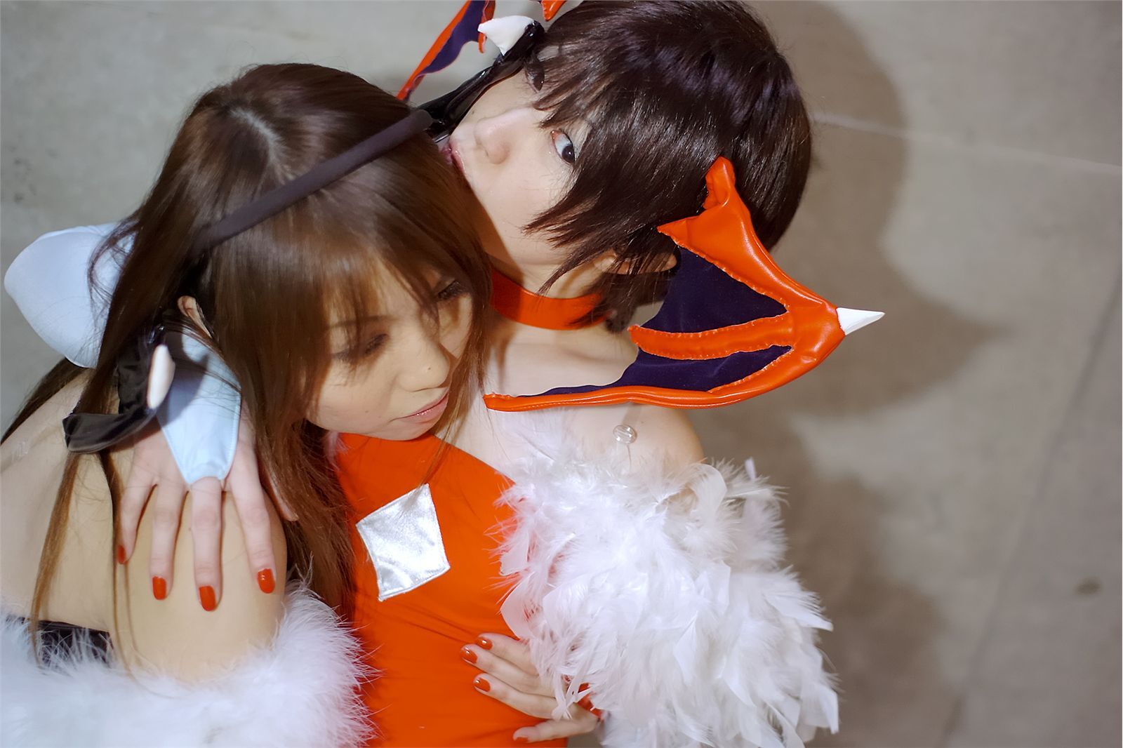 [Cosplay] 2013.04.08 Hot Lilith and Morrigan sexy Cosplay